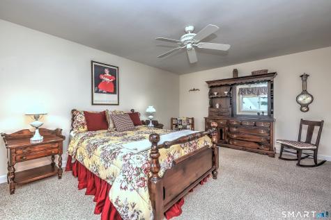 448 Hammerstone Lane Stratford CT 06614