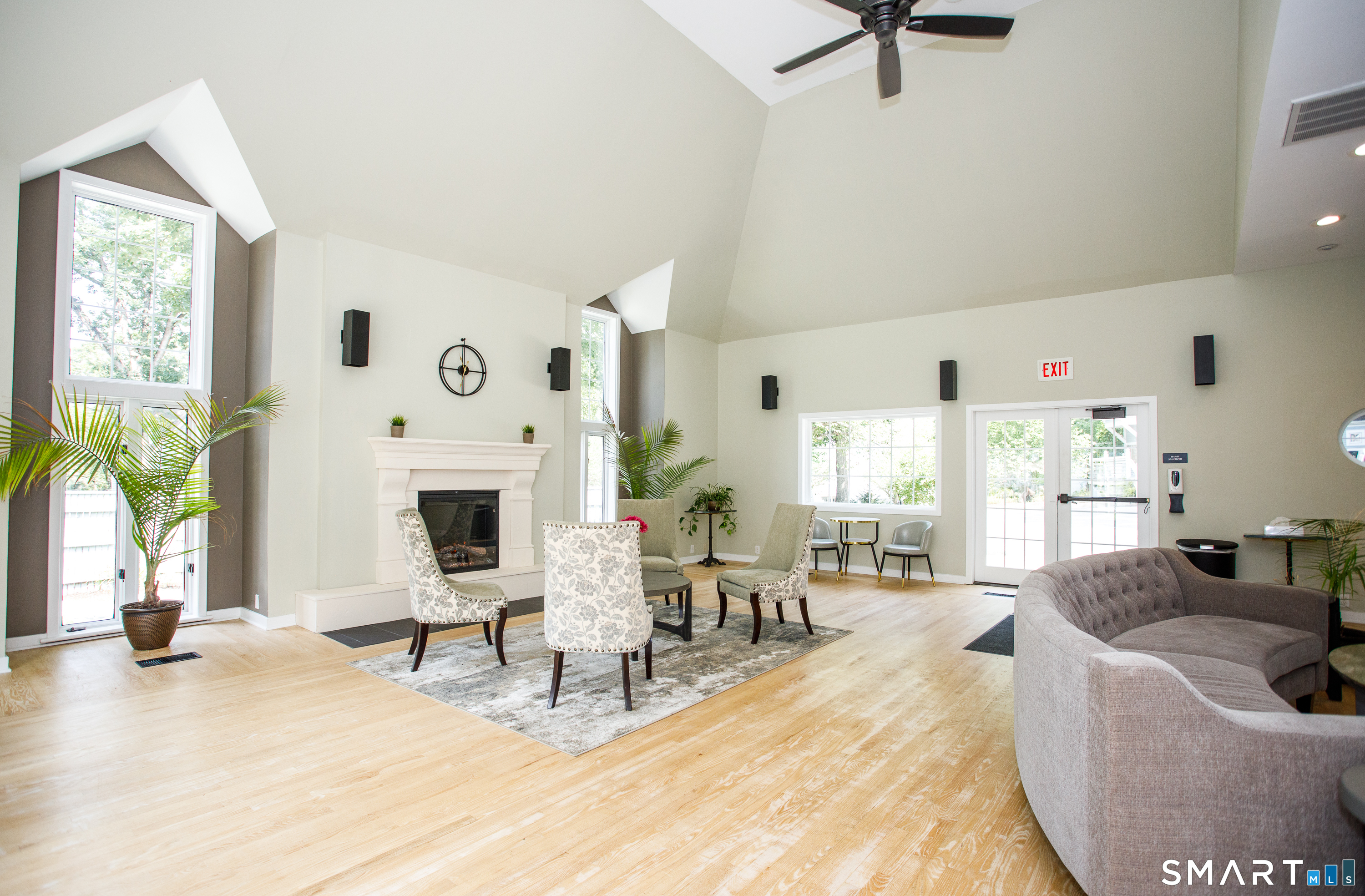 2024 Old Pond Lane Norwich CT 06360