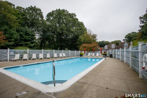 2024 Old Pond Lane Norwich CT 06360