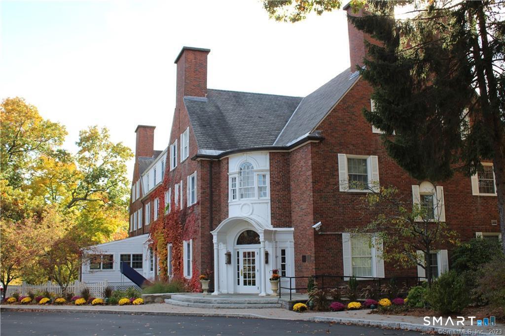 2024 Old Pond Lane Norwich CT 06360