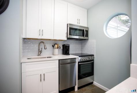 2024 Old Pond Lane Norwich CT 06360