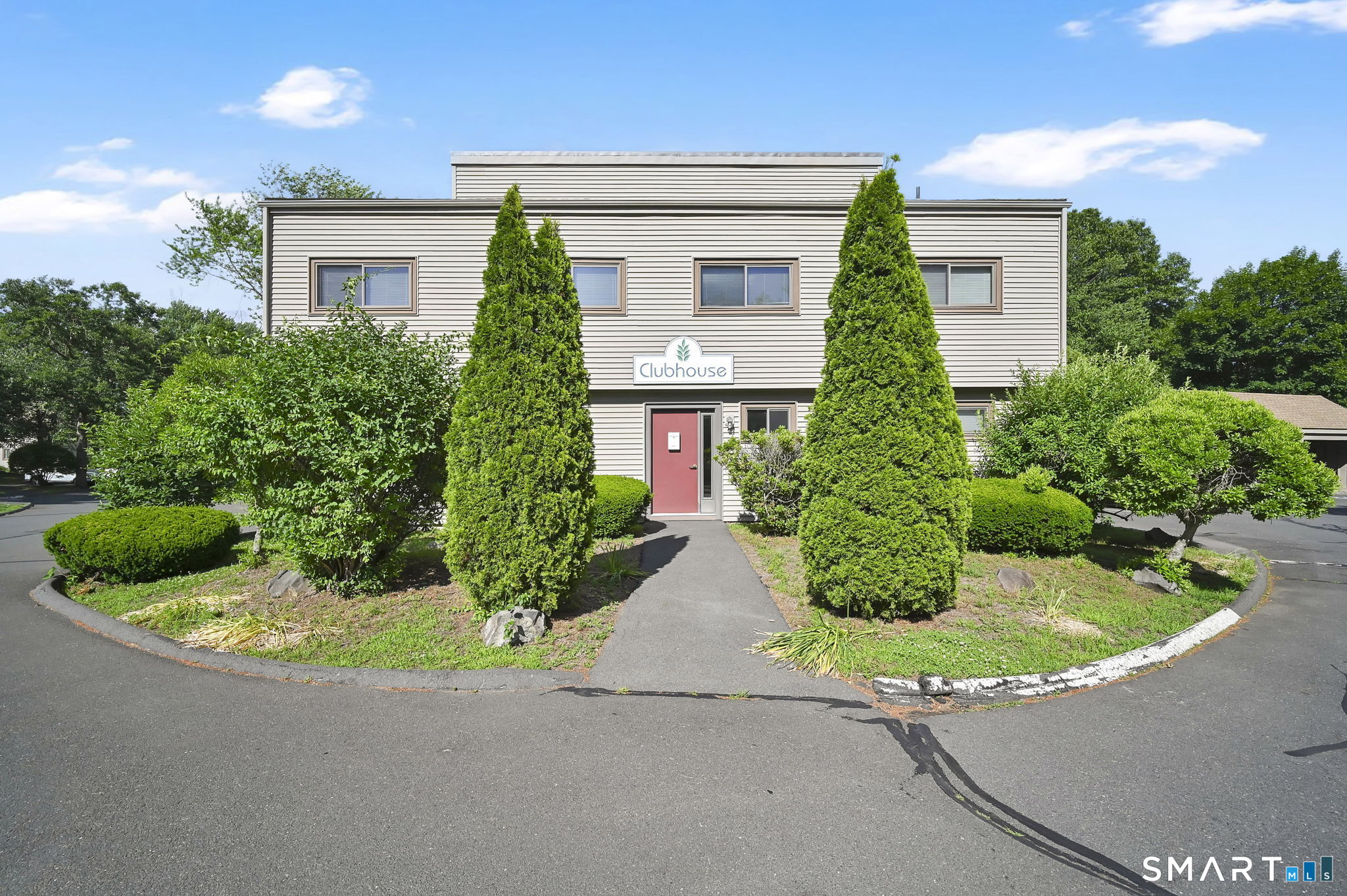19 E Greenbriar Drive Farmington CT 06032