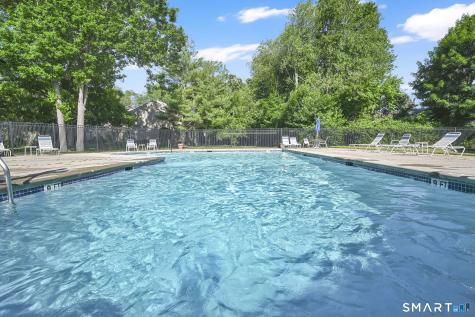 19 E Greenbriar Drive Farmington CT 06032