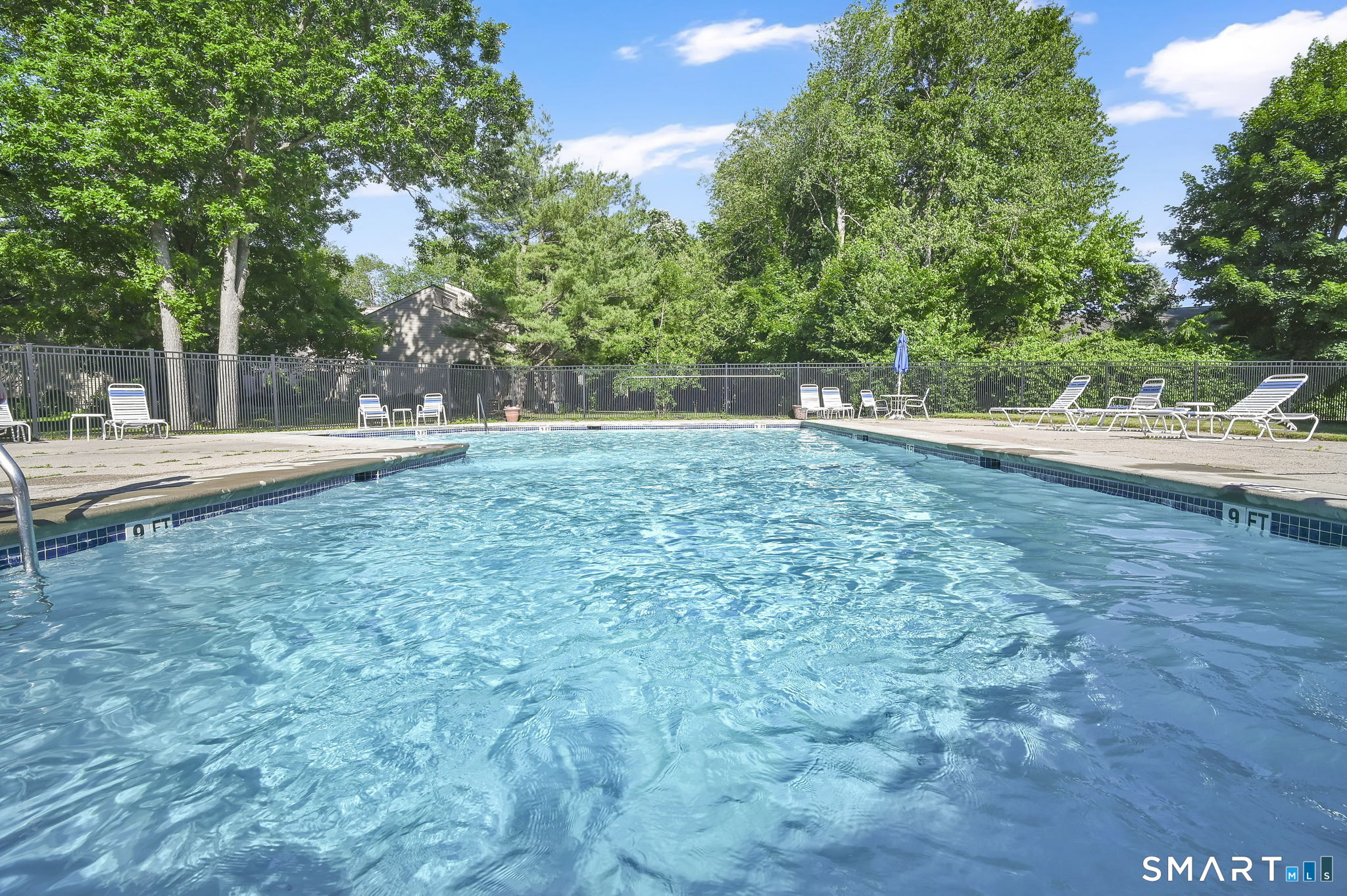 19 E Greenbriar Drive Farmington CT 06032