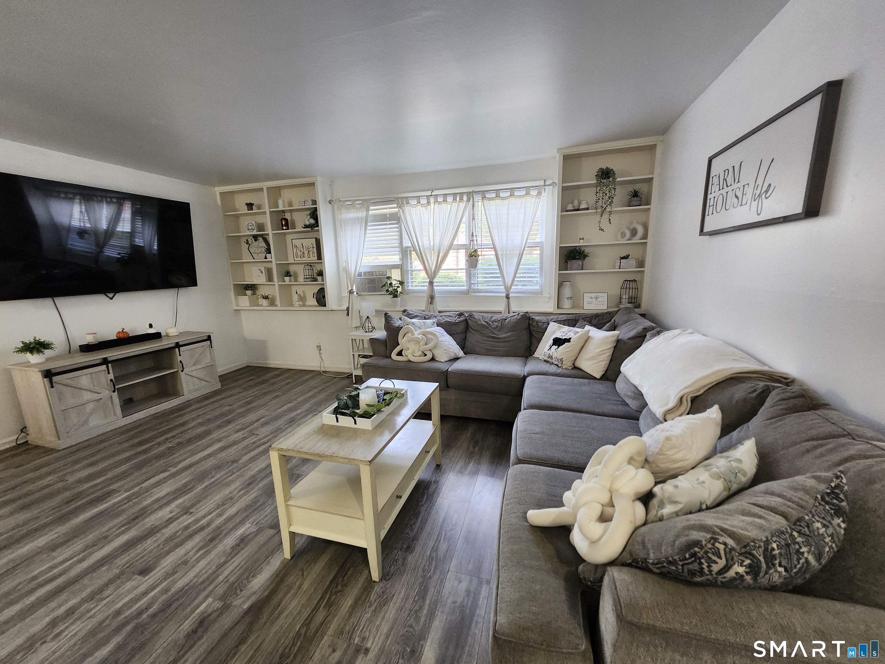 79 Briarwood Lane Branford CT 06405