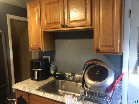 894 Burnside Avenue East Hartford CT 06108