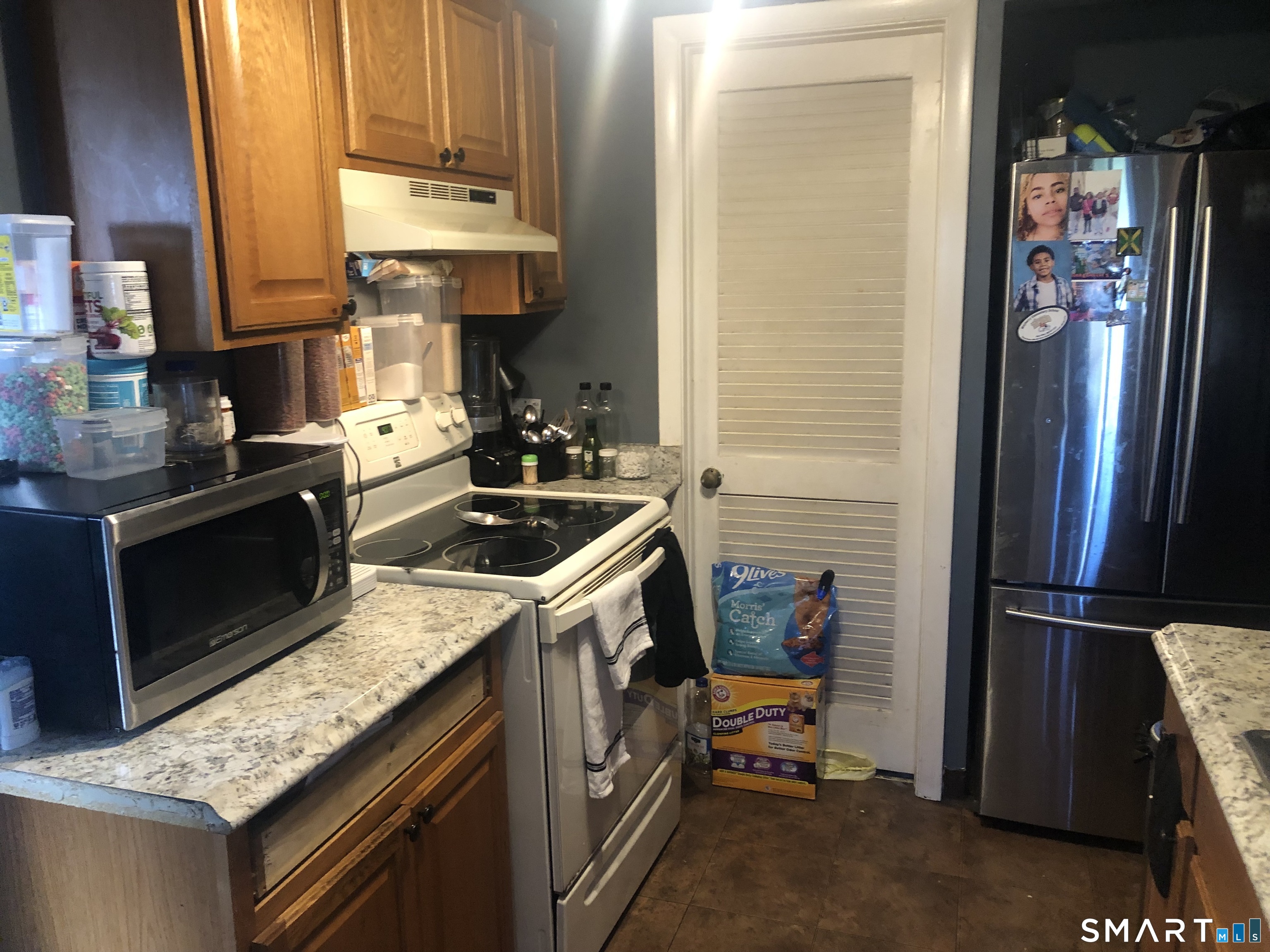 894 Burnside Avenue East Hartford CT 06108