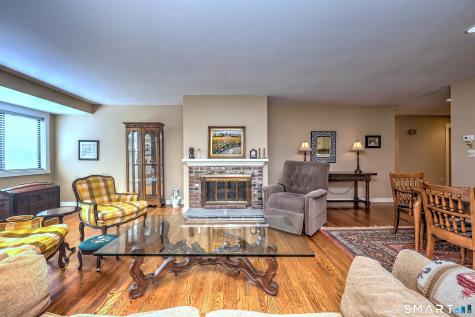 383 Sequoia Lane Stratford CT 06614