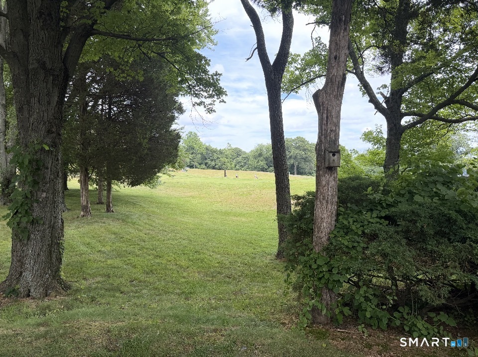383 Sequoia Lane Stratford CT 06614