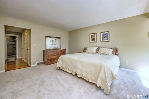 383 Sequoia Lane Stratford CT 06614