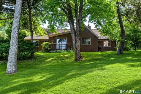 383 Sequoia Lane Stratford CT 06614