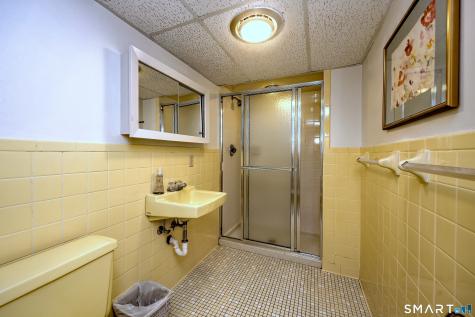 383 Sequoia Lane Stratford CT 06614