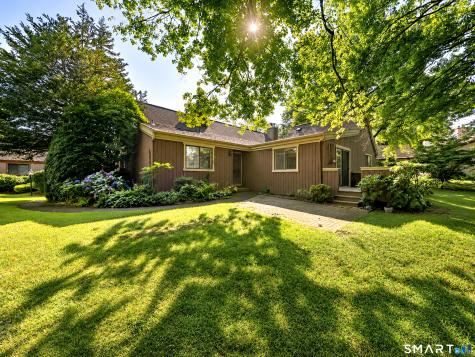 383 Sequoia Lane Stratford CT 06614