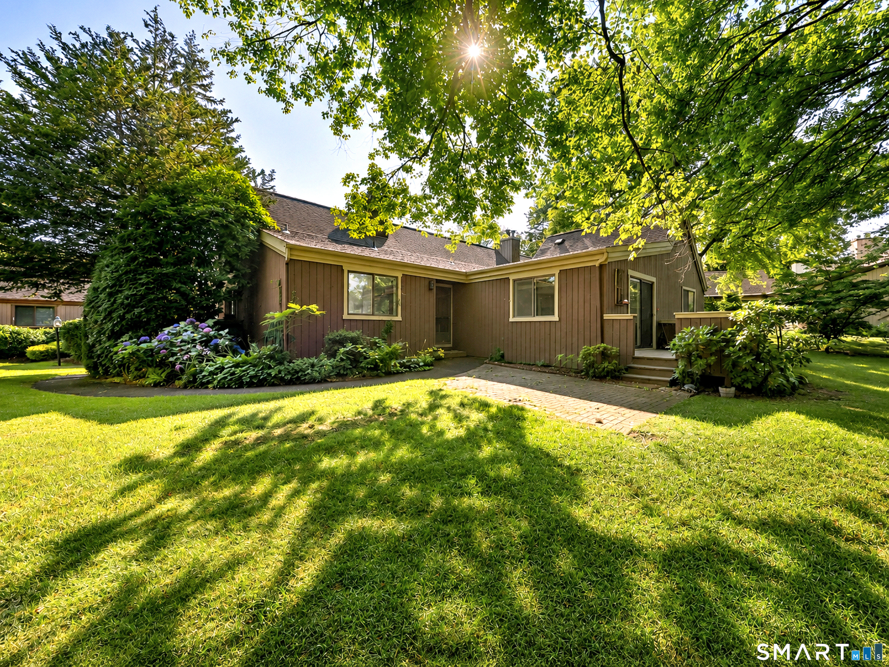 383 Sequoia Lane Stratford CT 06614
