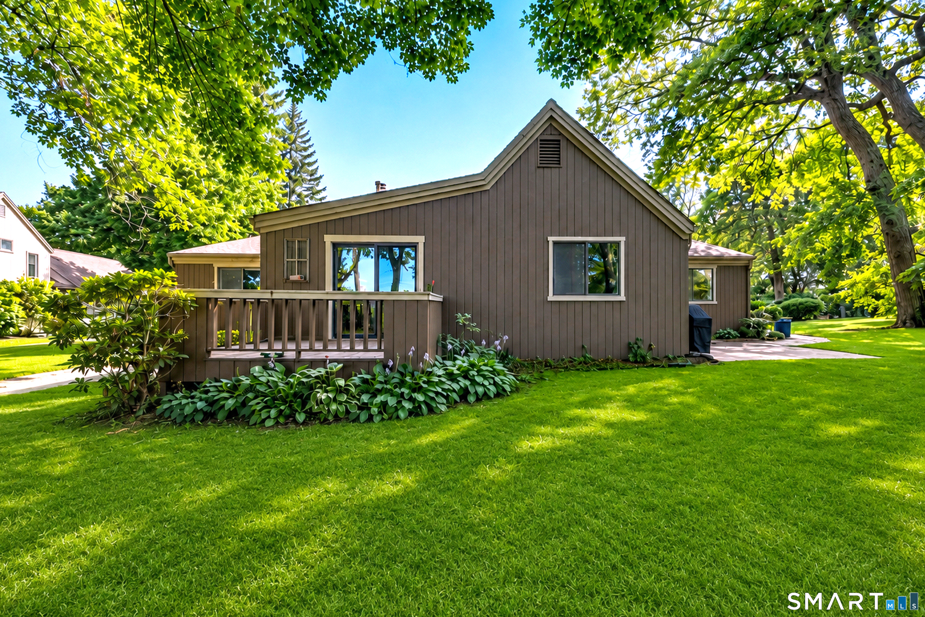 383 Sequoia Lane Stratford CT 06614