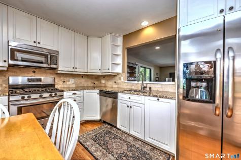 383 Sequoia Lane Stratford CT 06614