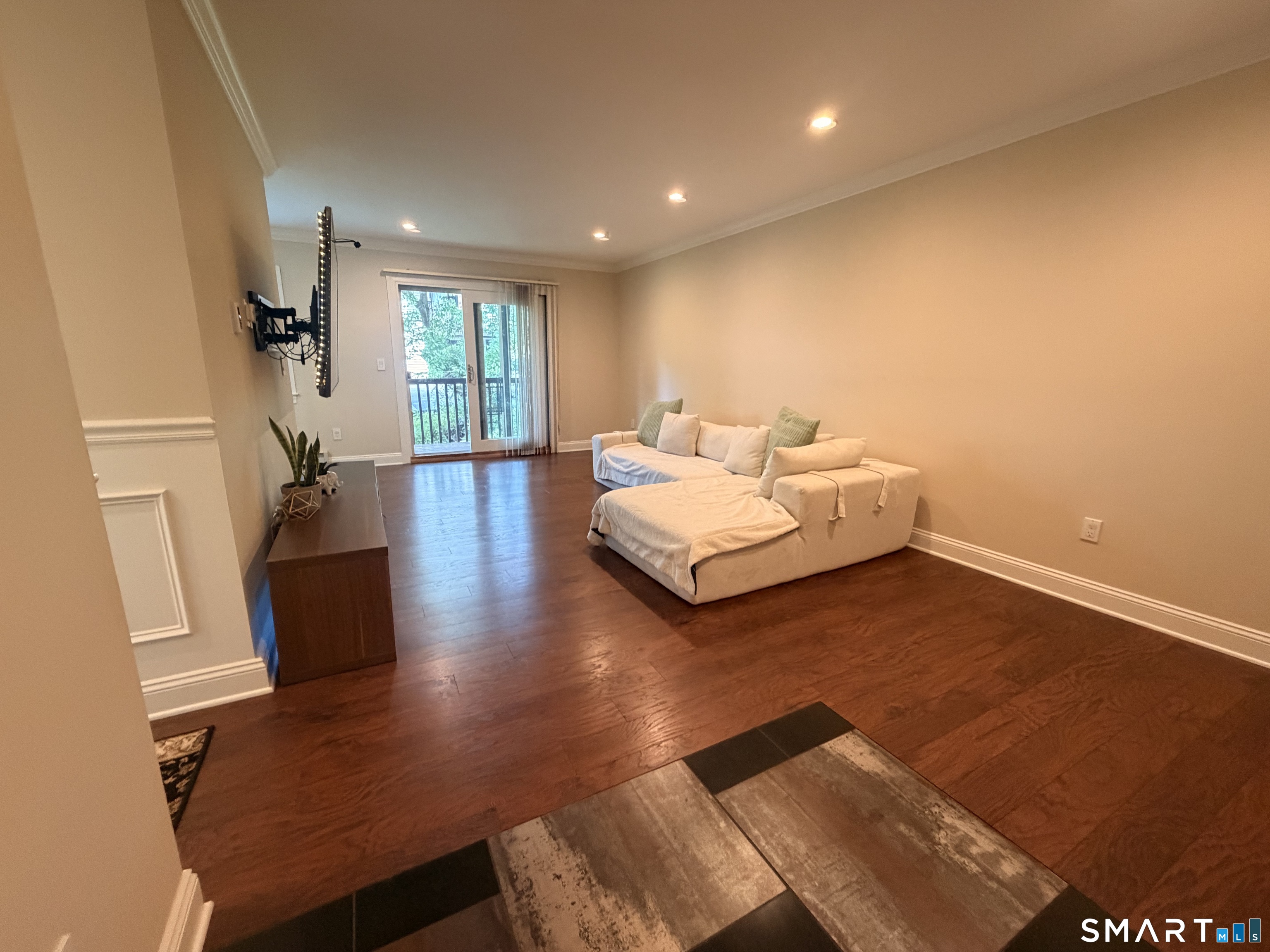 10 Scuppo Road Danbury CT 06811