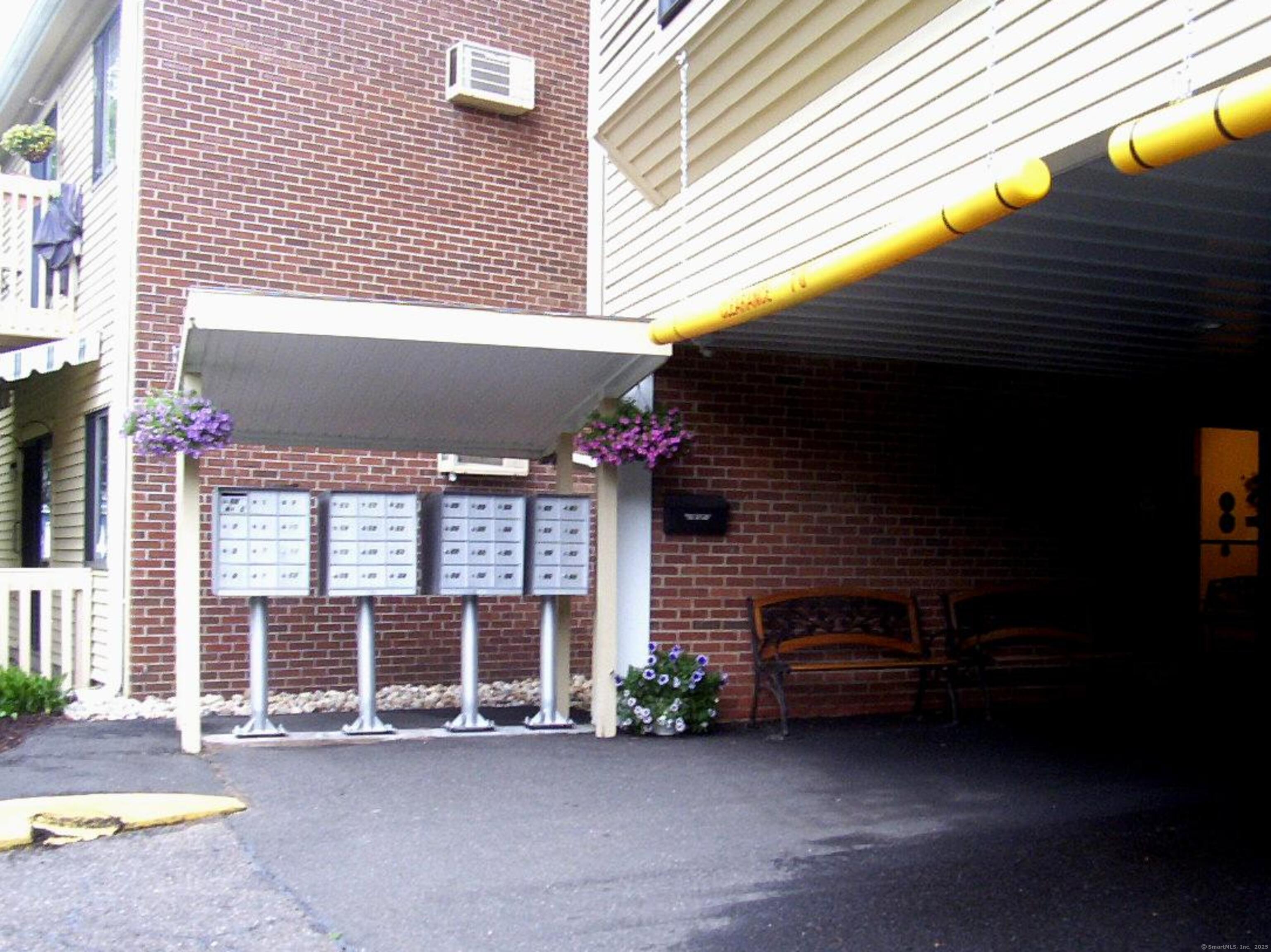 40 Firetown Road Simsbury CT 06070