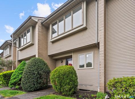 827 Oronoke Road Waterbury CT 06708