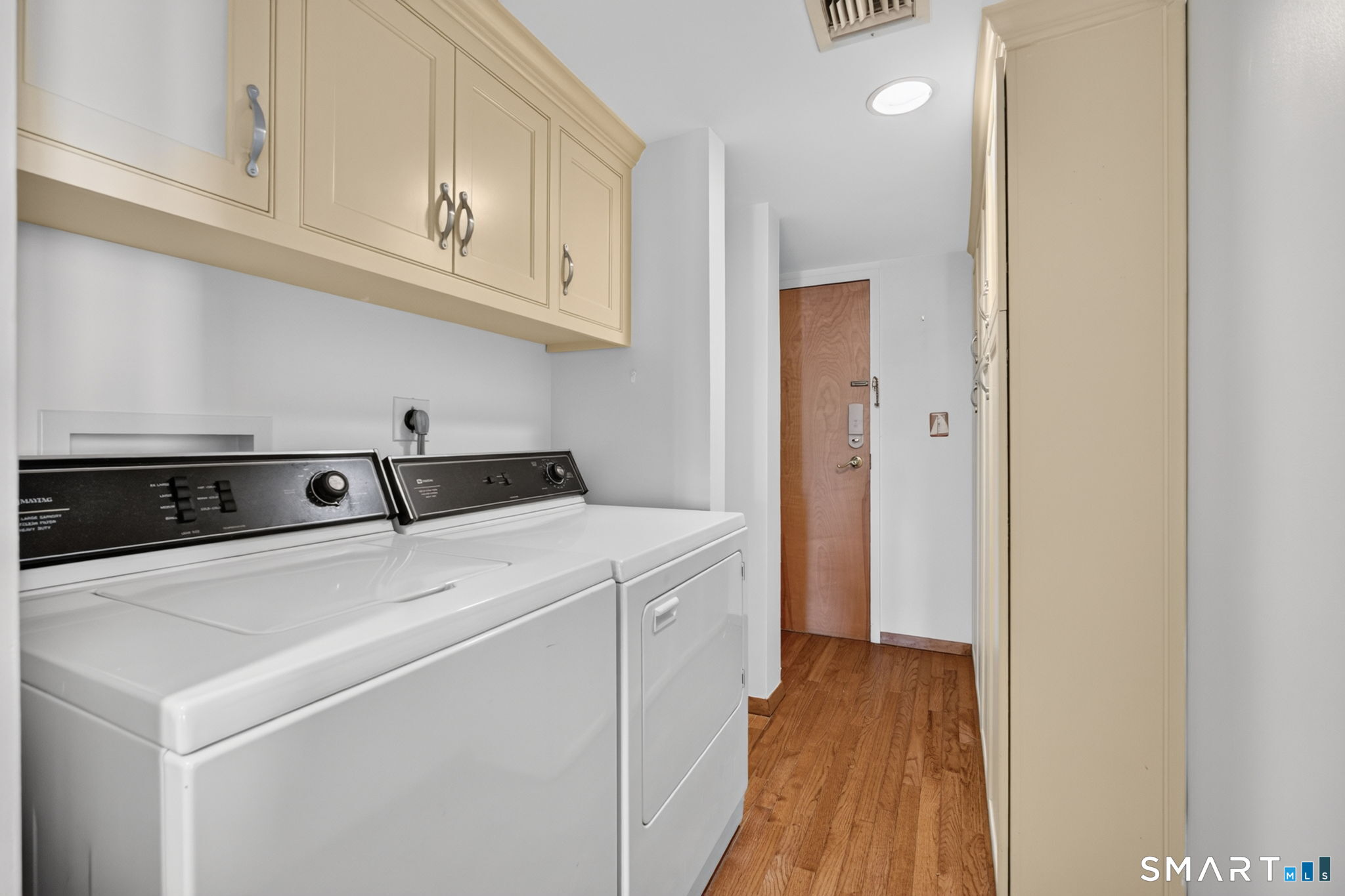 15-1/2 Water Street Groton CT 06355