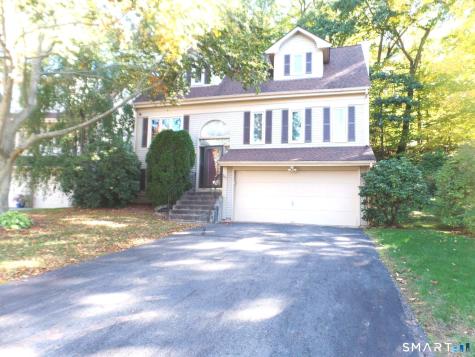 115 Apple Hill Newington CT 06111