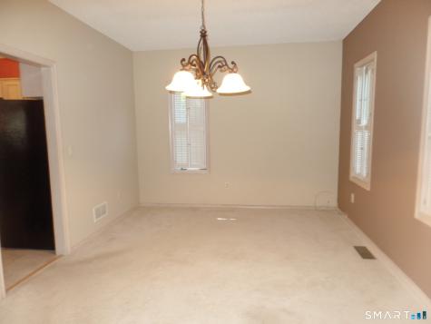 115 Apple Hill Newington CT 06111