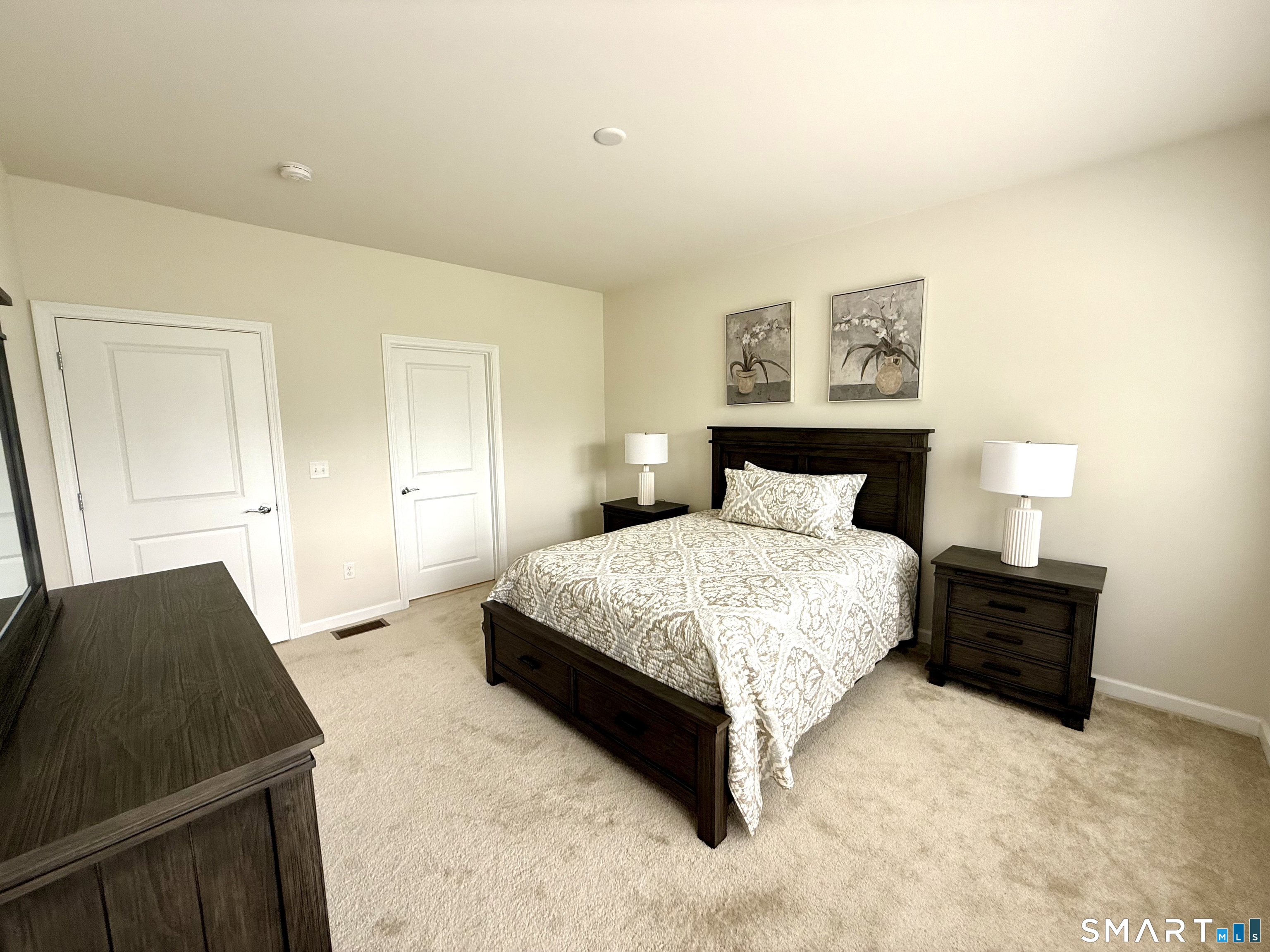 941 Mackenzie Lane Oxford CT 06478