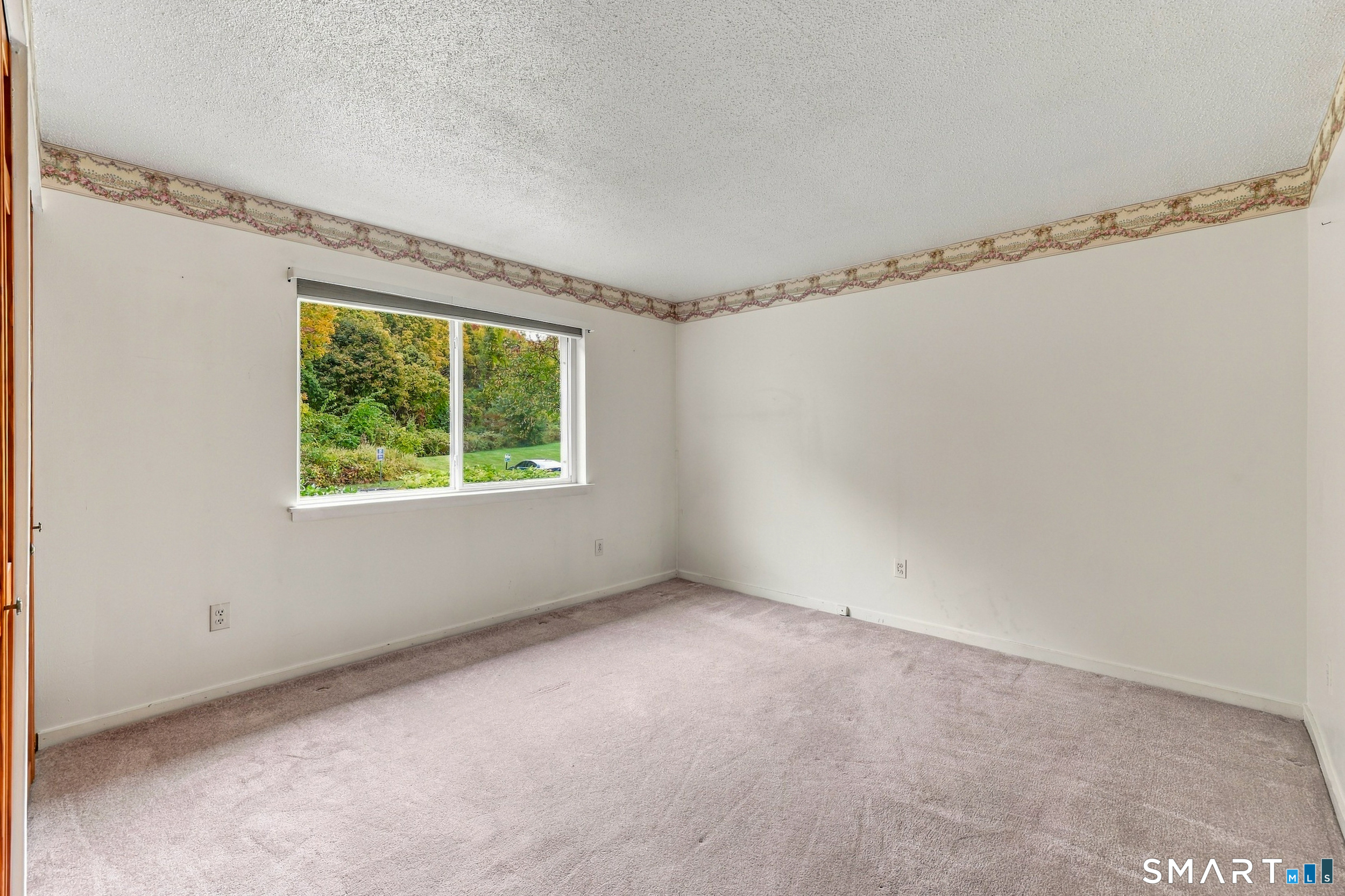 26 Chelsea Lane East Granby CT 06026