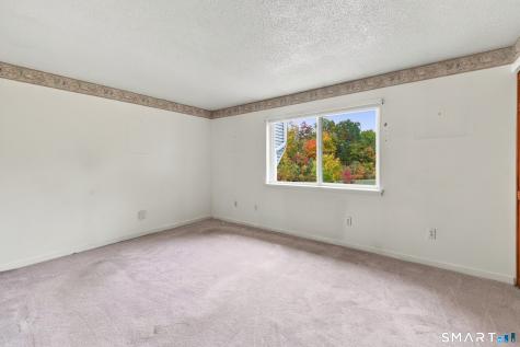 26 Chelsea Lane East Granby CT 06026