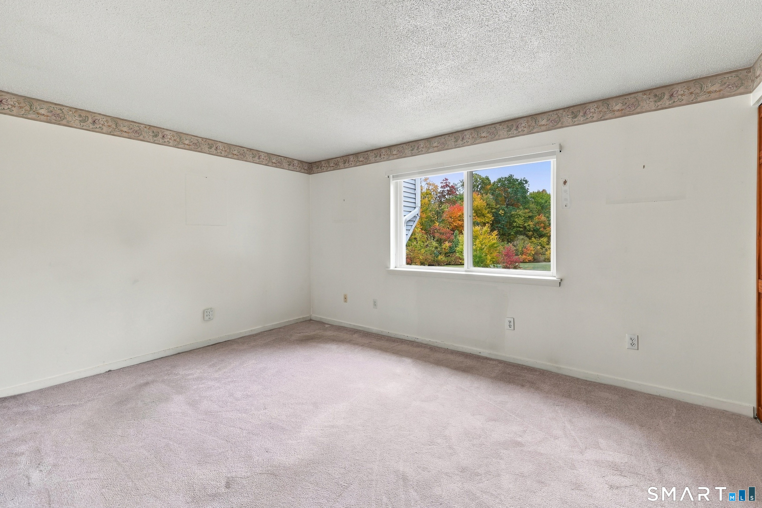 26 Chelsea Lane East Granby CT 06026