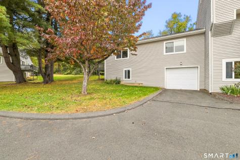 26 Chelsea Lane East Granby CT 06026