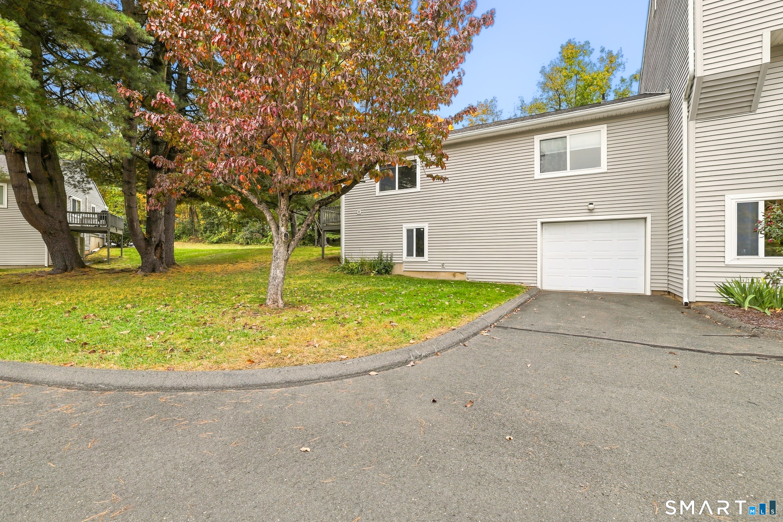 26 Chelsea Lane East Granby CT 06026