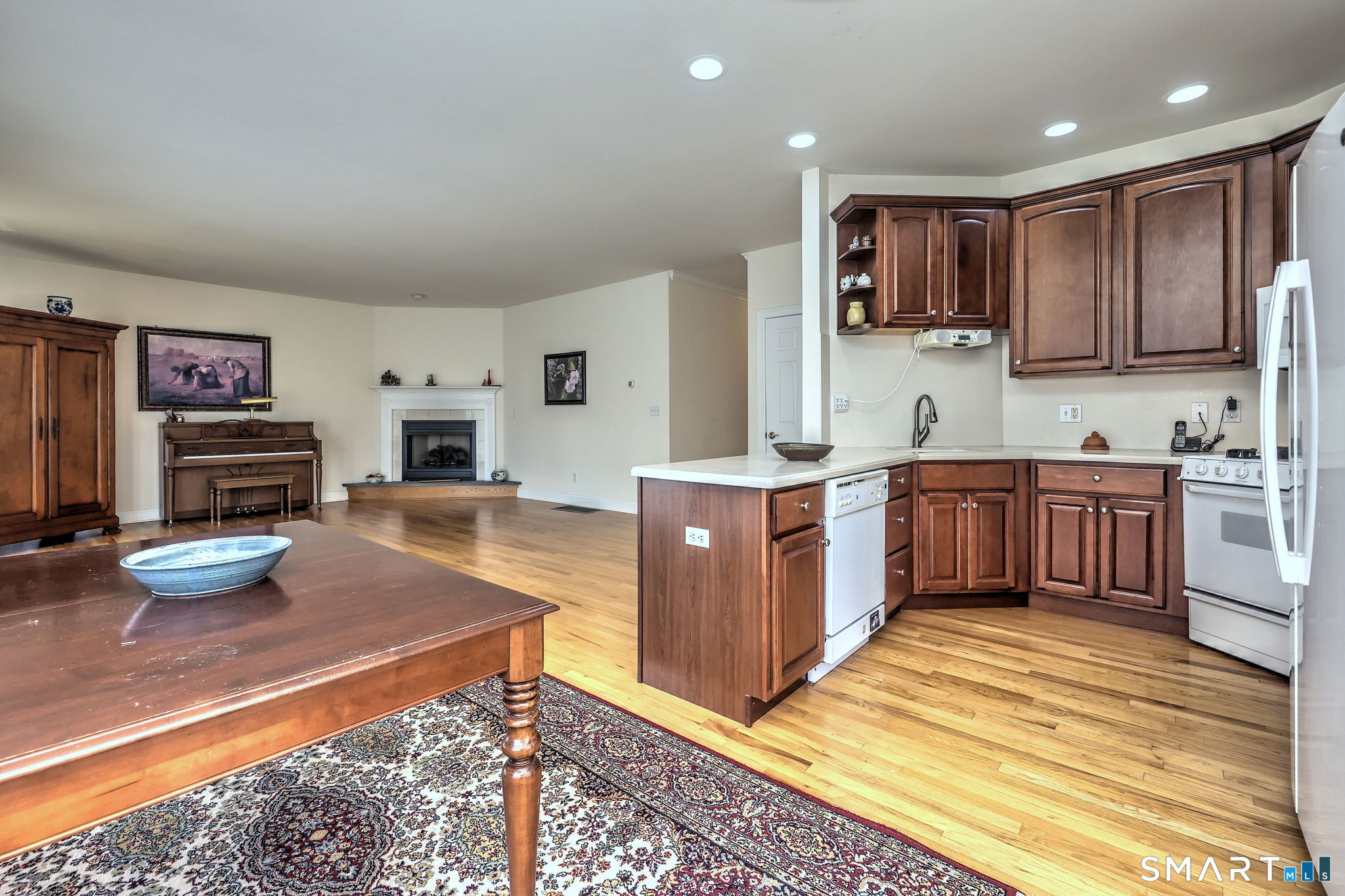 15 Jasmine Circle Milford CT 06461