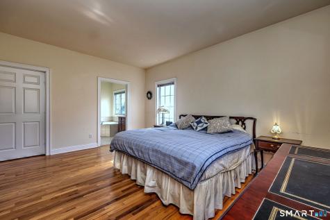 15 Jasmine Circle Milford CT 06461