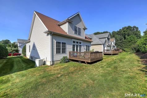 15 Jasmine Circle Milford CT 06461