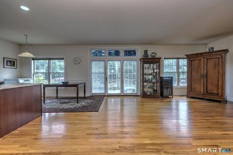 15 Jasmine Circle Milford CT 06461