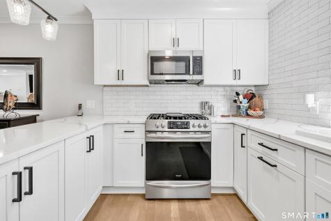 443 North Trail Stratford CT 06614