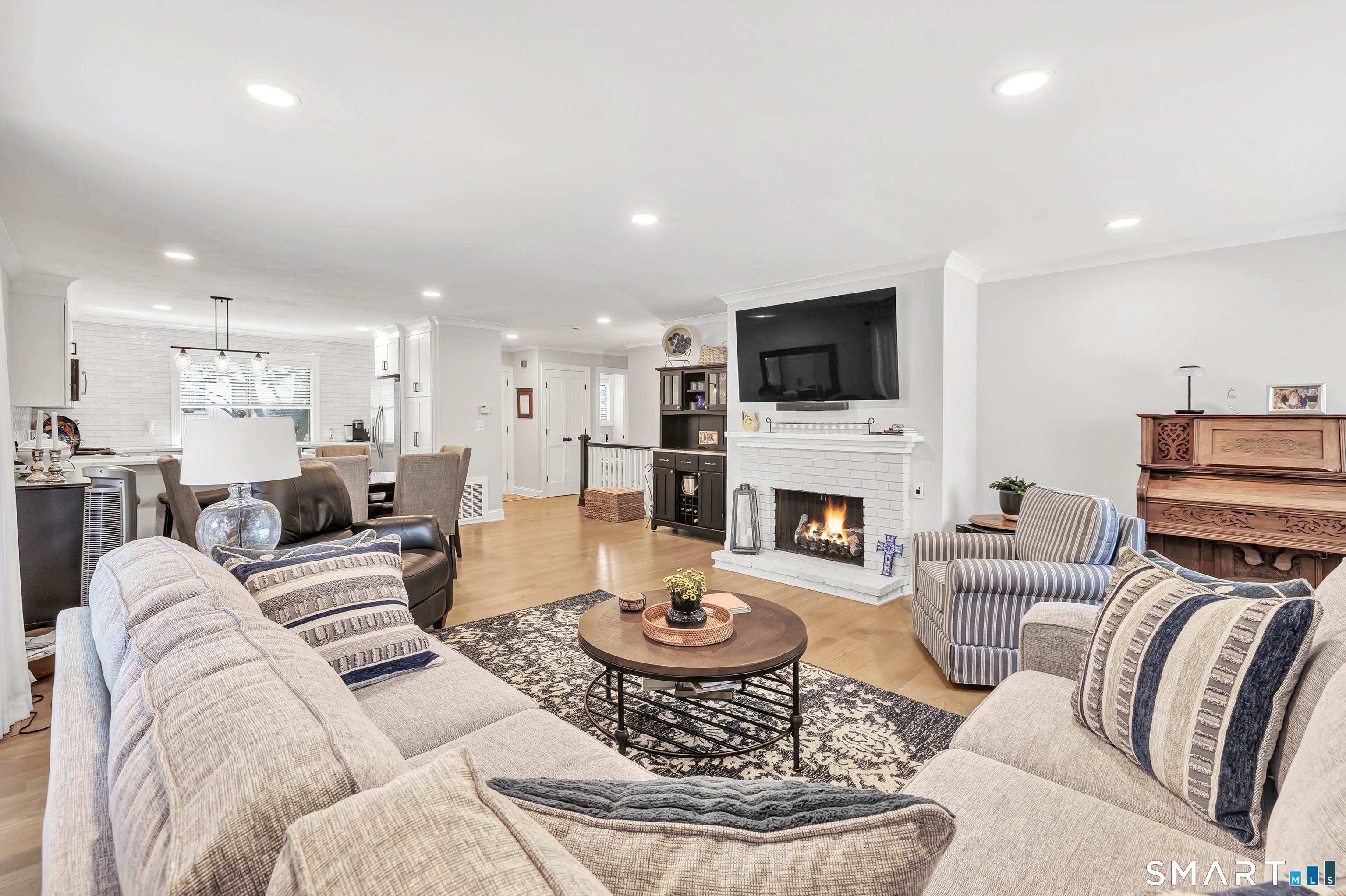 443 North Trail Stratford CT 06614