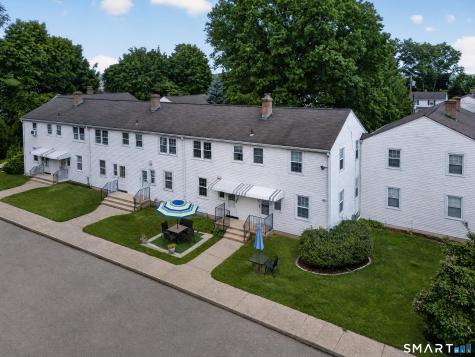 281 Sylvan Knoll Road Stamford CT 06902