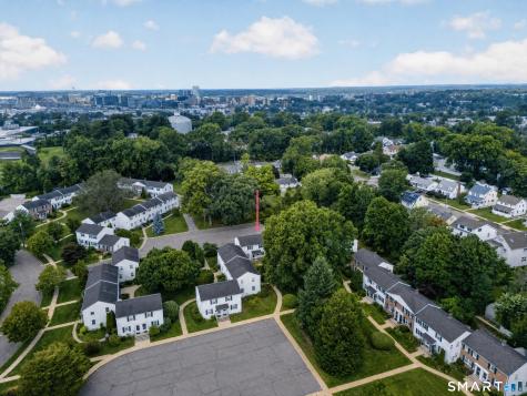 281 Sylvan Knoll Road Stamford CT 06902