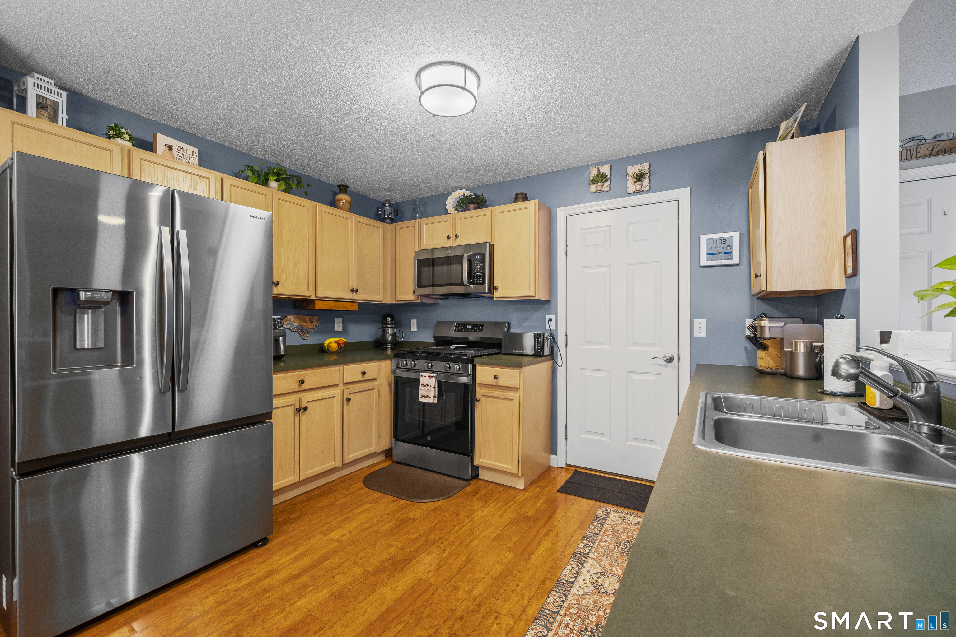 7 Heather Lane Suffield CT 06078