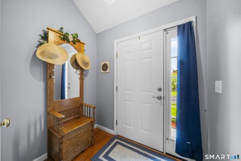 7 Heather Lane Suffield CT 06078
