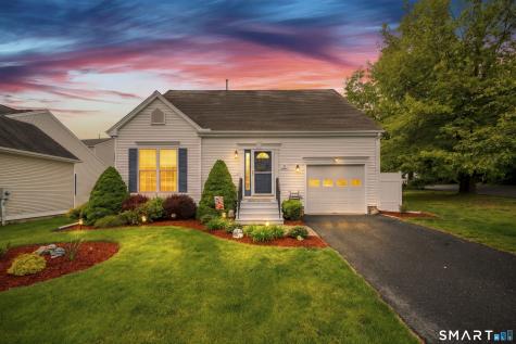 7 Heather Lane Suffield CT 06078