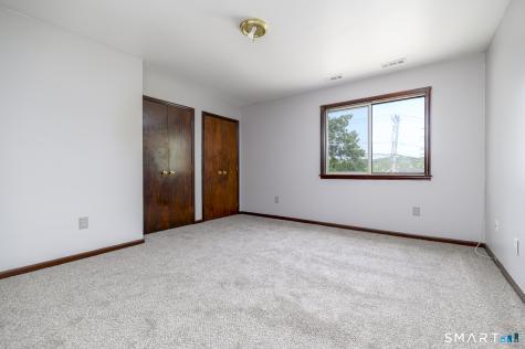 2-1/2 Laura Street Norwalk CT 06854