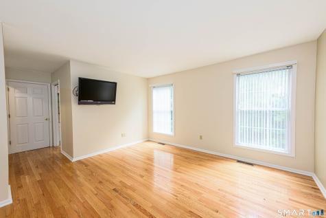 25 Hamden Hills Drive Hamden CT 06518