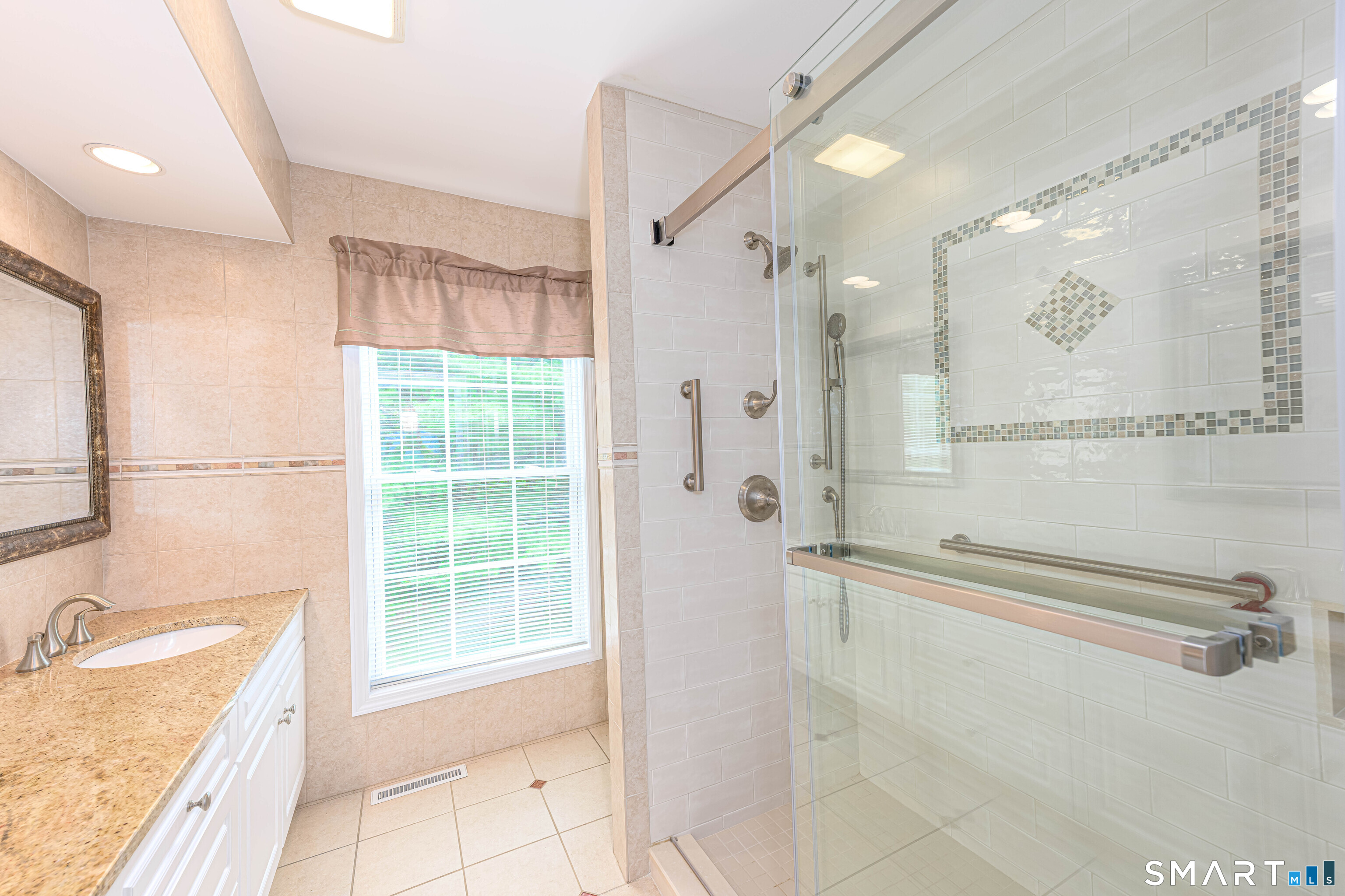 25 Hamden Hills Drive Hamden CT 06518