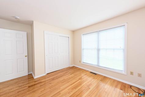 25 Hamden Hills Drive Hamden CT 06518