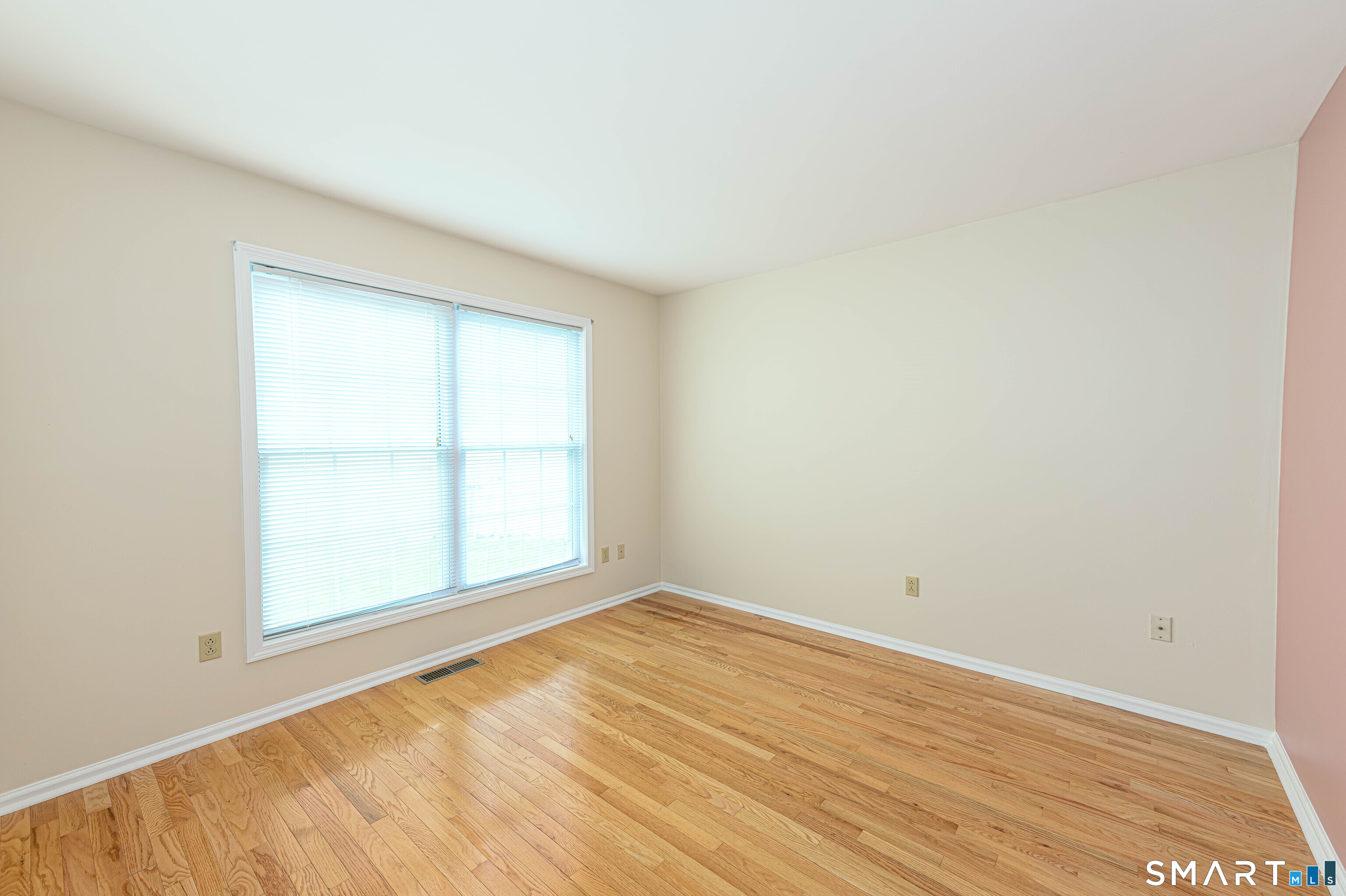 25 Hamden Hills Drive Hamden CT 06518