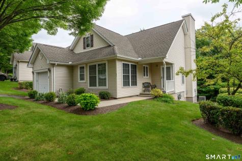 25 Hamden Hills Drive Hamden CT 06518