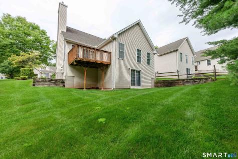 25 Hamden Hills Drive Hamden CT 06518